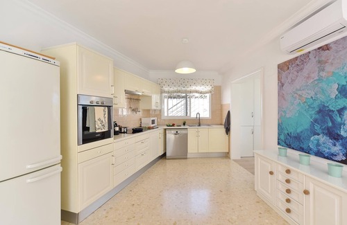 Playa del Ingles Ski Chalet | Chalet Golden Sahara by VillaGranCanaria