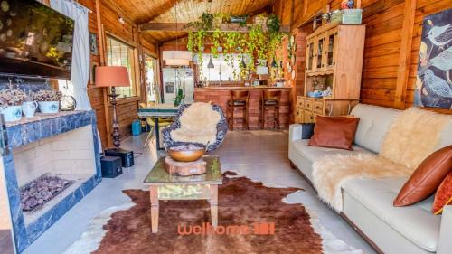 Santa Teresa House | Chale em Santa Teresa com vista Lago e Lareira