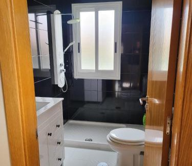 Ourense House | CHALET A SOLO 5 MIN DE OURENSE CIUDAD con jardín y barbacoa