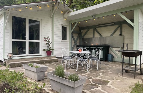 Serilhac Ski Chalet | Chalet au Bord de Létang, Proche de Sites Touristiques du Lot et de la Dordogne