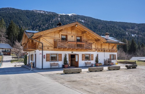 Sant'Antonio di Mavignola Ski Chalet | Chalet 'Camping Faè' with Mountain View, Private Terrace and Wi-Fi