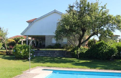 Tui House | Chalet con piscina