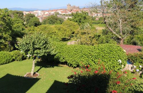 Tui House | Chalet con piscina