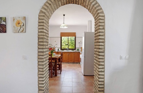 Conil de la Frontera House | Chalet El Huerto – Only for Families, Close to the Sea, with Pool and Wi-Fi