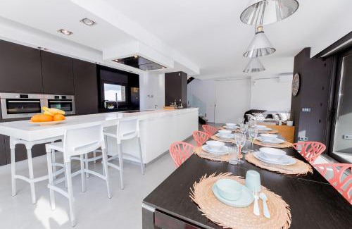 Mas Usall House | Chalet Els pins, Banyoles