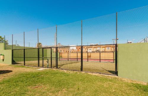 Algeciras House | Chalet en Algeciras Con Piscina, Paddle a 4 Minutos de Playa de Getares