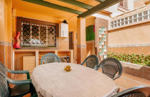 Algeciras House | Chalet en Algeciras Con Piscina, Paddle a 4 Minutos de Playa de Getares