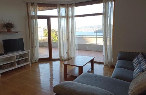 Chancelas House | Chalet en Combarro a pie de playa