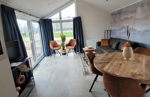 Hengelo Ski Chalet | Chalet in Hengelo near Nature Reserves