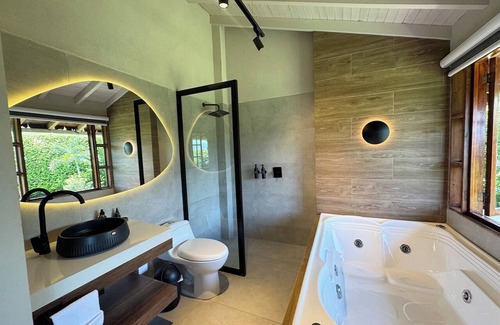 Armenia Bed & Breakfast | Chalet La Alemania