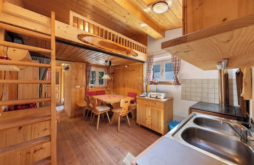 Cavareno Ski Chalet | Chalet 'Laura' with Private Terrace and Private Garden