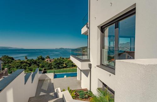 Cangas House | Chalet Mirador da Pinela