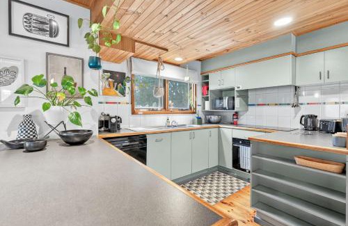 Port Elliot Ski Chalet | CHALET MOMA Port Elliot - BYO Linen - for lovers of different