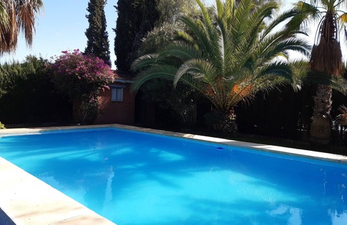 Utrera House | Chalet near Sevilla, 8 persons, garden 1200m2, private pool, WIFI