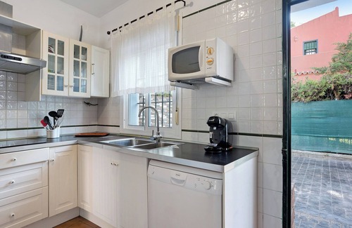 Cabo Roche House | Chalet 'Poniente' with Pool and Garden