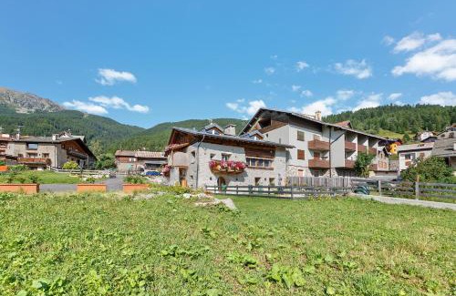 Oga Ski Chalet | Chalet Sambor