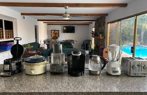 Simi Valley House | Chalet-style Home Perfect for Family - Heated Pool