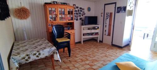 Gruissan Plage Ski Chalet | Chalet sur pilotis en bord de plage