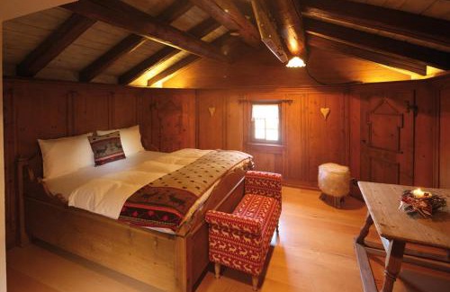 Surcasti House | Chalets Casa da Luzi