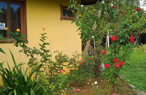 Taboquinhas Ski Chalet | Chalets Meeting of the rivers - Red Chalet