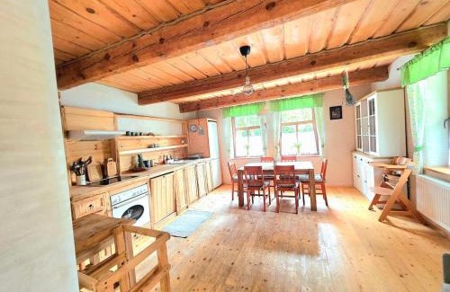 Slovec House | Chalupa u Jezírka ve Střihově