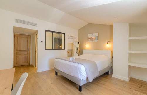 Denice Bed & Breakfast | Chambre Comfort - Ancien Cuvage des Pierres Dorée