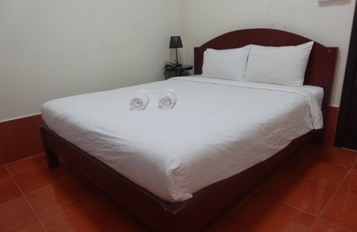 Vang Vieng Hotel | Champa Inn Hotel