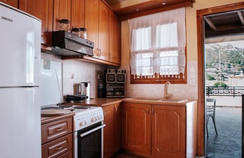 Naxos Apartment | Chaniotis Home, In the heart of Kinidaros