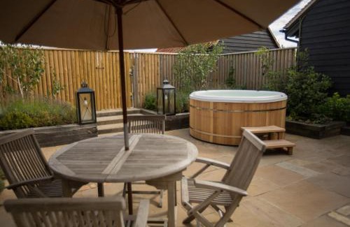 Chelmsford House | Channels Retreat