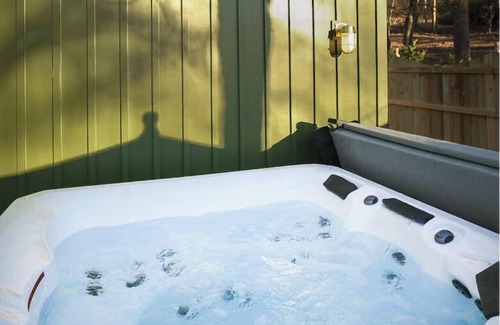 Benton House | Chanterelle Cottage Ocoee