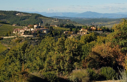 Greve in Chianti Cottage | Chapel Cottage with pool at La Vecchia Greve
