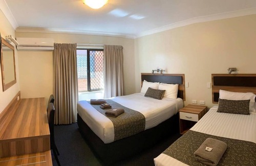 Charleville Hotel | Charleville Motel