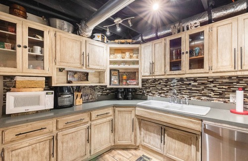 Mount Juliet House | CHARLIE’s place a guest suite in entire home/apt