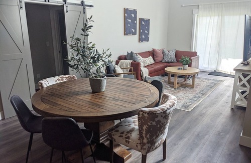 Swan Valley House | Charmer!