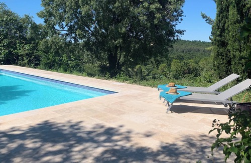 Saint-Jean-de-Ceyrargues House | Charming stone house near Uzès 4 bedrooms,2 bathrooms,heated pool,garden & Wifi