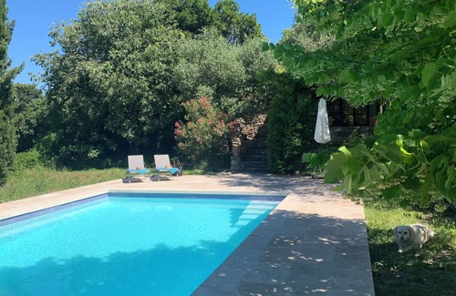 Saint-Jean-de-Ceyrargues House | Charming stone house near Uzès 4 bedrooms,2 bathrooms,heated pool,garden & Wifi