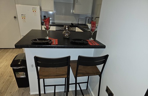 Huddersfield Apartment | Charming 1-Bed Apartment in Huddersfield