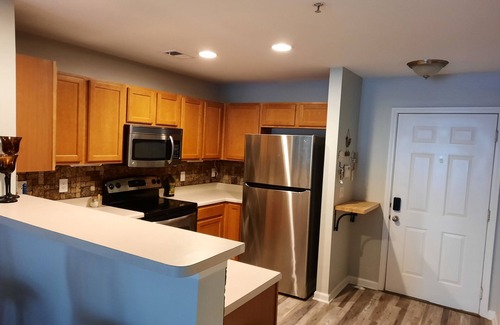 Myrtle Grove Condo | Charming 1-bedroom condo in Wilmington with AC, WiFi close to beach, hospital !