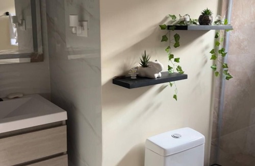 Sur Occidente House | Charming 1-bedroom with AC, WiFi in awesome Barranquilla