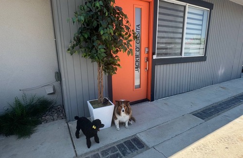 Palm Desert Cottage | Charming 1-bedroom cottage with WiFi and AC in Palm Desert