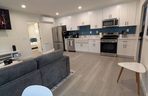 Santa Clarita House | Charming 1-bedroom house in Santa Clarita