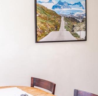 Grunerlokka Apartment | Charming 1800s Apt w fireplace and free parking for small-medium cars