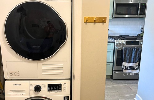 Harleston Village House | Charming 2-bed 2-bath house in prime Charleston location! Walk to everything!