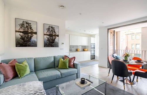 Whitechapel Apartment | Charming 2 Bed Apartment by Shoreditch & Spitafeilds