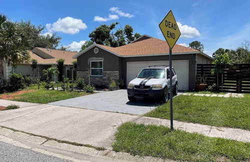 New Port Richey House | Charming 2-bedroom Vacation House in New Port Richey
