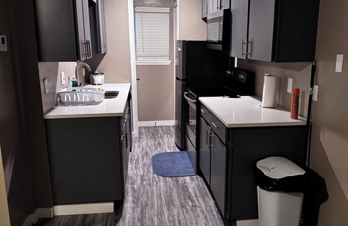 Central Oklahoma City Apartment | Charming 2-bedroom apartment with AC, fitness room in fabulous Oklahoma City