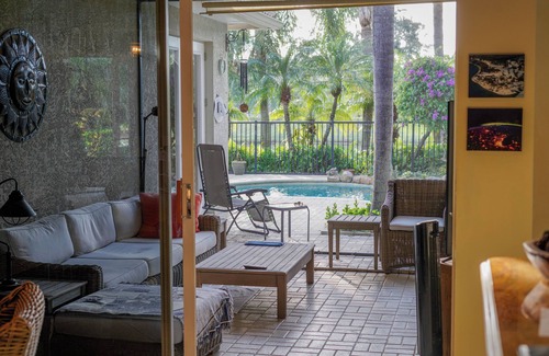 Port Saint Lucie House | Charming 2-bedroom home in Port St Lucie. Located in the PGA Village minutes