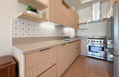 South Redondo House | Charming 2-bedroom house in Redondo Beach with AC