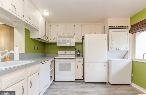 Basye House | Charming 2-bedroom Bryce Resort Townhouse. Wifi. Pool. Ski. Activity Center.
