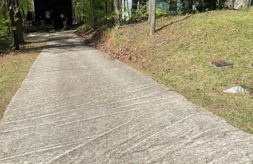 Toccoa Cabin | Charming 2-bedroom cabin with WiFi and AC in serene Toccoa